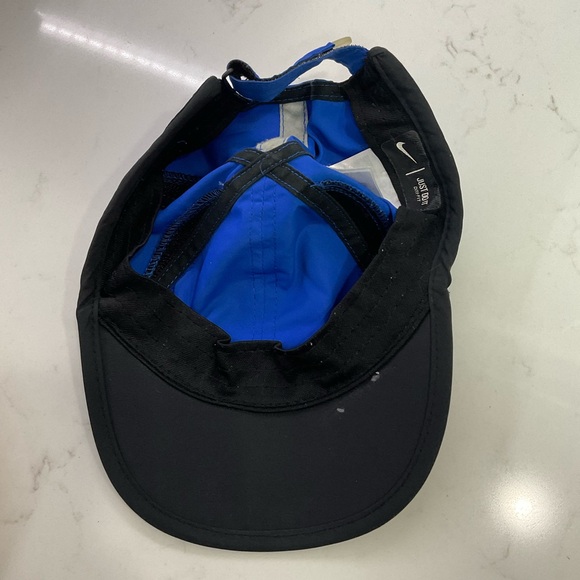 Nike featherlite blue strapback hat infant size - Picture 5 of 6